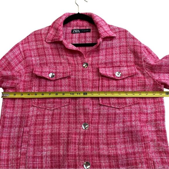 Zara Women’s S Oversized Shirt Jacket Pink Bouclee Plaid Tweed Fringe Hem Barbie - Picture 9 of 10